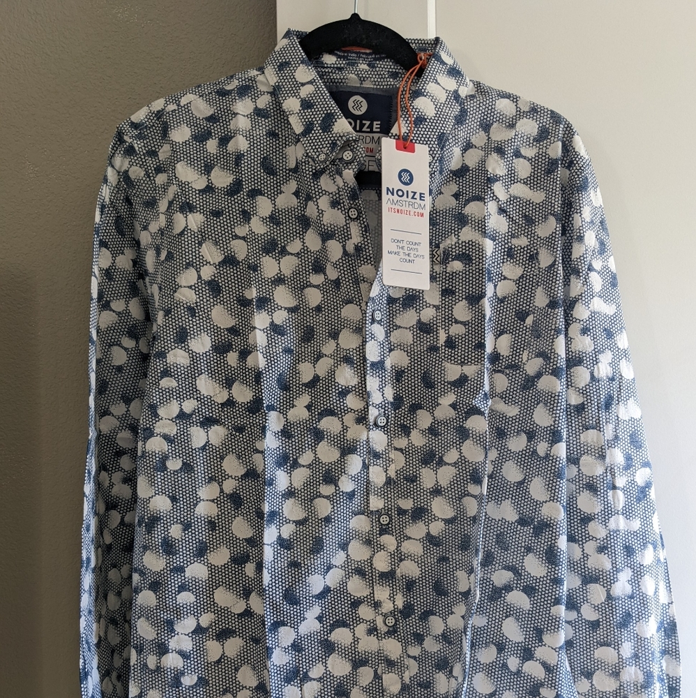 Men's Noize Button Up Shirt.